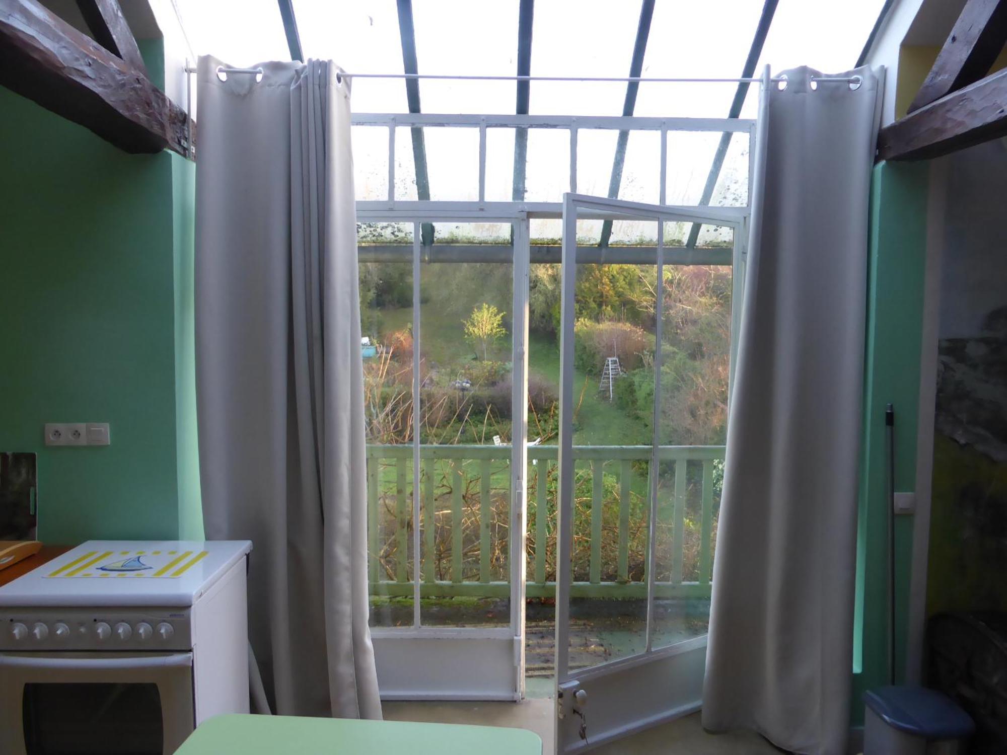 Les Buissonnets Bed and Breakfast Ζιβερνί Εξωτερικό φωτογραφία